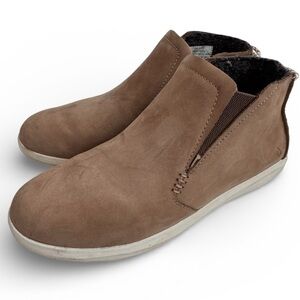 OluKai Women's Tan Hawai'iloa Manu Hope Waterproof Sneaker Boot (Women)